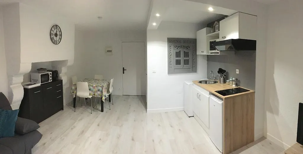 Studio A Hennebont Apartment